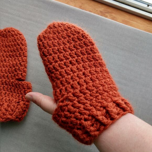 Pumpkin Spice Crochet Thumbless Mittens adult sized warm winter phone addiction - Picture 3 of 9